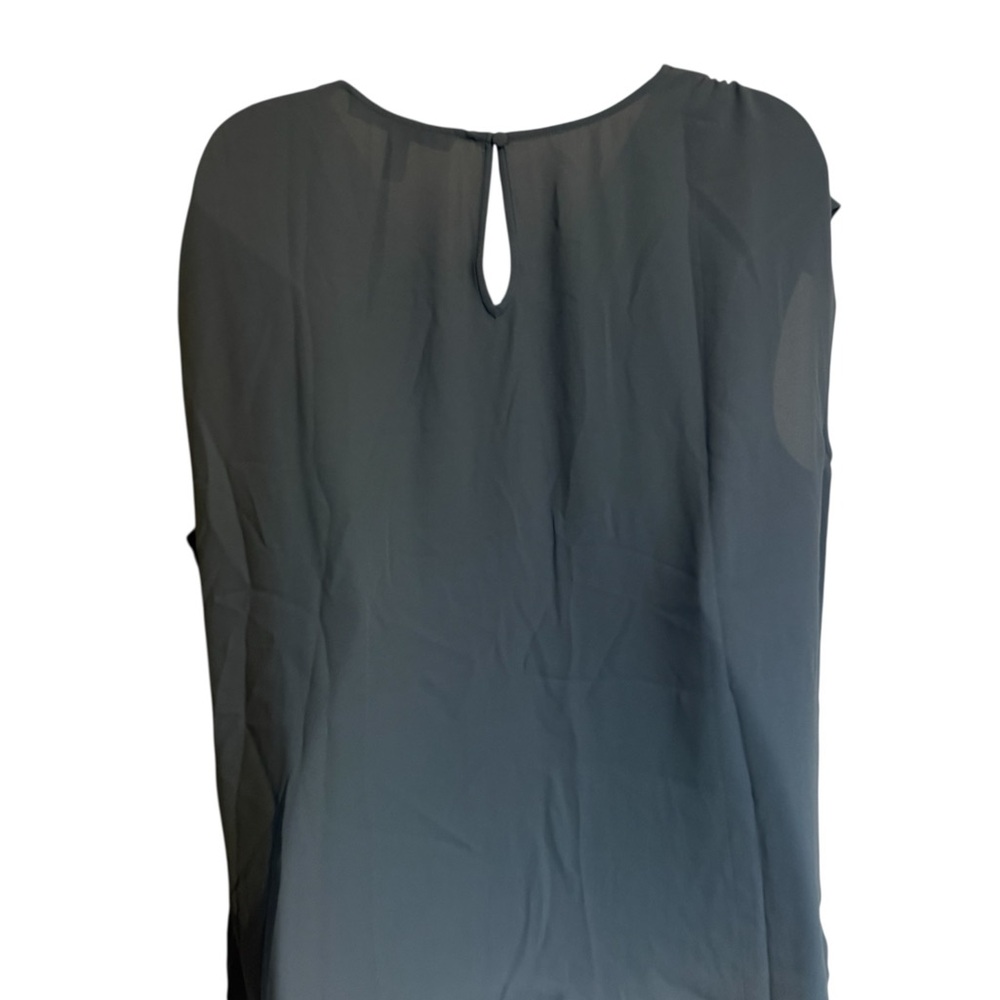 NWT WHBM  RETAIL:  $79   Twist Neckline Keyhole Top XLARGE     #4 - Picture 5 of 11